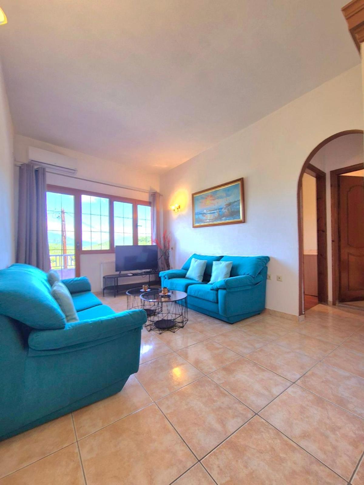 J&B Countryside Life Apartment Ágios Matthaíos Екстериор снимка